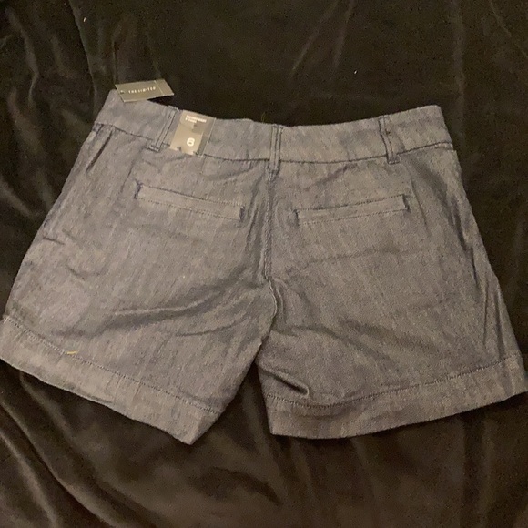 NWT - The Limited Altered “Tailored” Denim Shorts - Picture 11 of 11